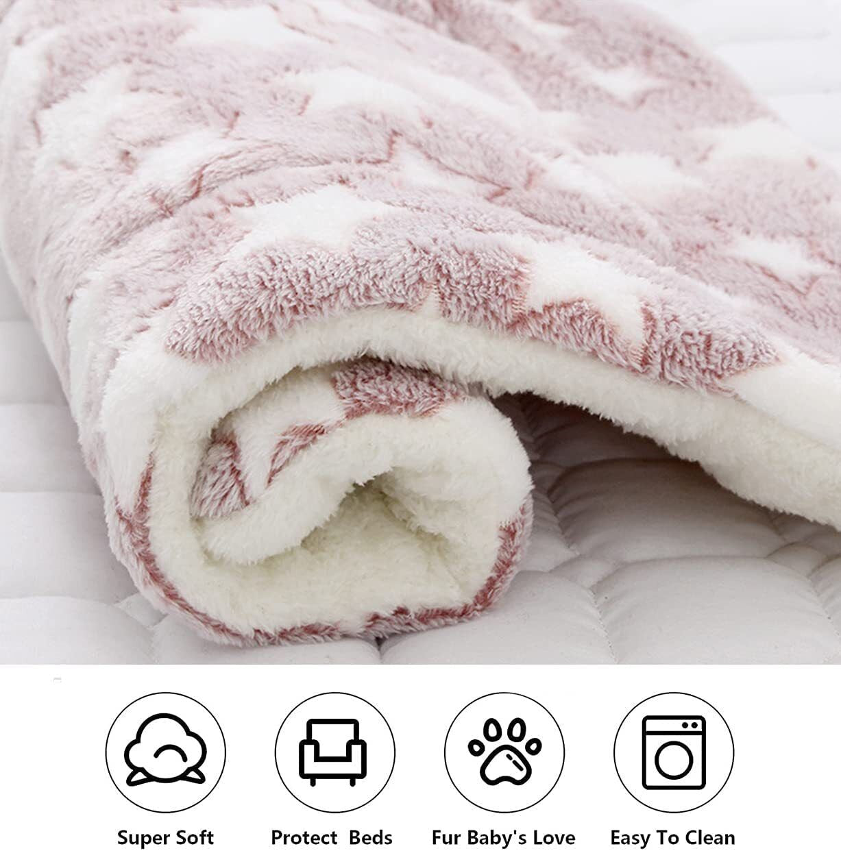 Premium Thermal Fleece Pet Blanket for Cats and Dogs - Soft and Cozy Bed Mat